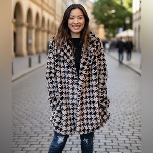 FAUX FUR JACKET
